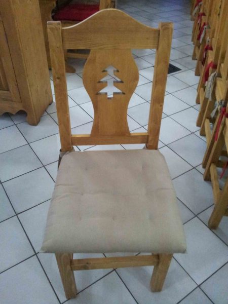 Chaise en bois d'épicéa pas cher