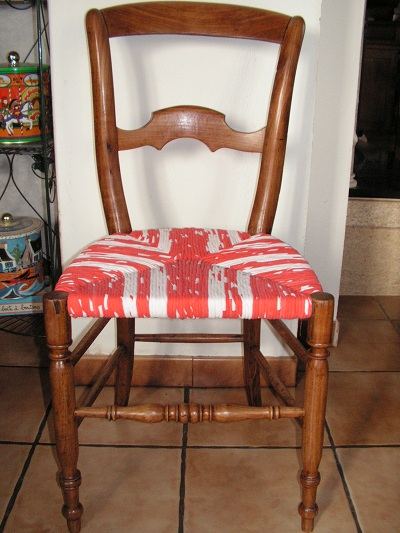 Vente Chaise tissu en noyer