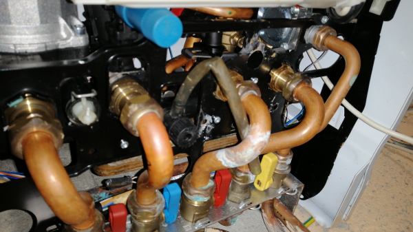 Annonce Chaudi&egrave;re &agrave; gaz saunier duval thema f25 e