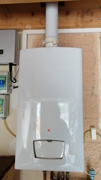 Chaudi&egrave;re &agrave; gaz saunier duval thema f25 e