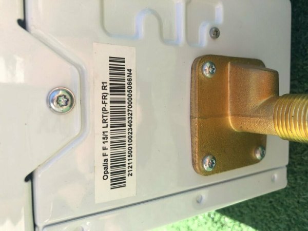 Annonce Chauffe bain &agrave; gaz saunier duval opalia f15