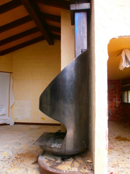 Vente Chemin&eacute;e contemporaine