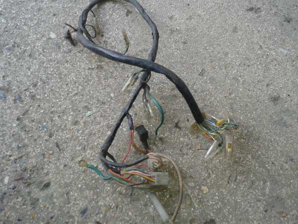 Circuit éléctrique honda cb 125 1979 pas cher