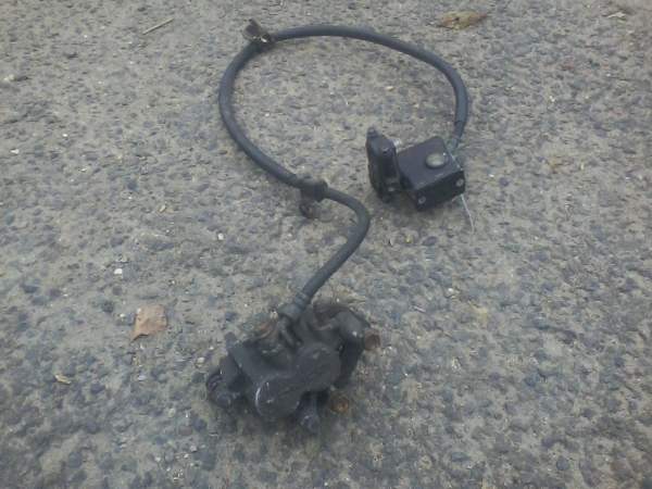Circuit de frein avant suzuki frewind 650 2001