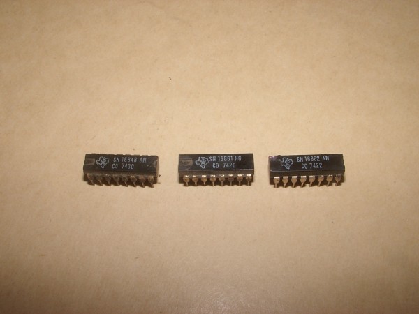 Circuits intégrés sn 16848 à sn 76920n pas cher