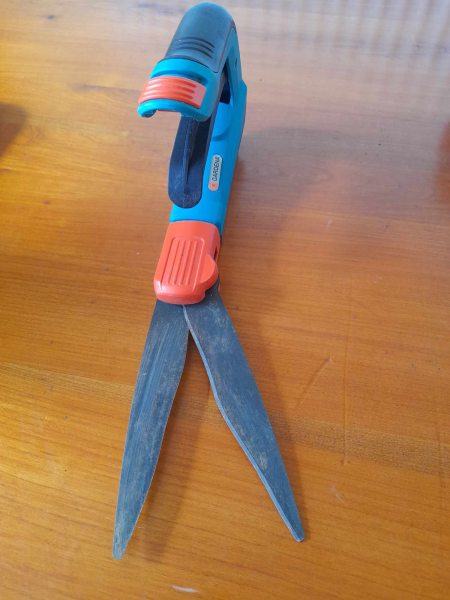 Cisaille a gazon gardena - orientable