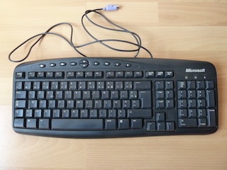 Clavier filaire microsoft ps2