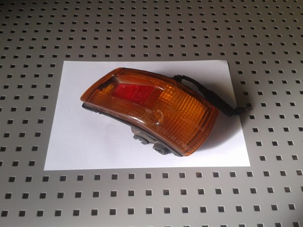 Clignotant arri&eacute;re honda pc 800 pacific coast 1998