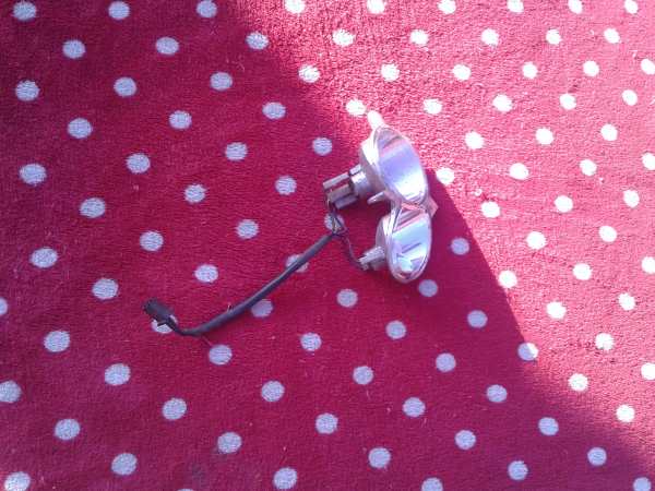 Clignotant arg scooter mbk 125 skiliner 2004