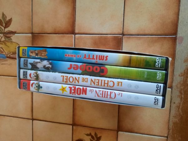 Annonce Coffret chien 4 films 4 dvd