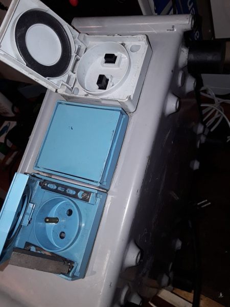 Vente Coffret spit de securite electrique bi tension 220