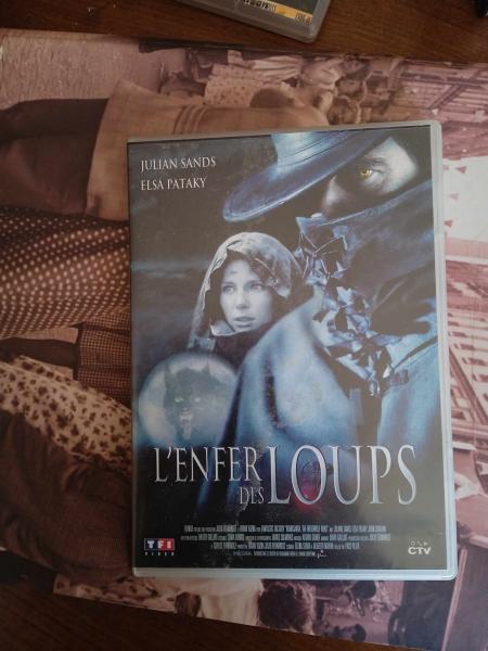 Coffrets dvd : "l'enfer des loups "