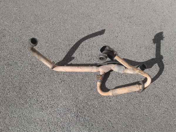 Coll&eacute;cteur d &eacute;chappement honda 125 varad&eacute;ro 2002