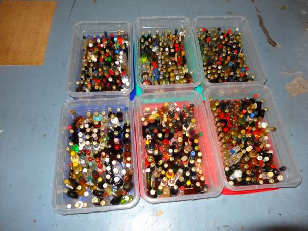 Collection de 1100 mignonettes