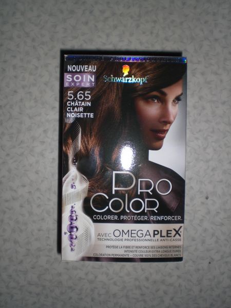 Coloration schwarzkopf ou syoss neuf