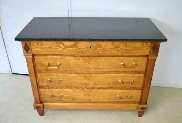 Annonce Commode style directoire en f&ecirc;ne massif