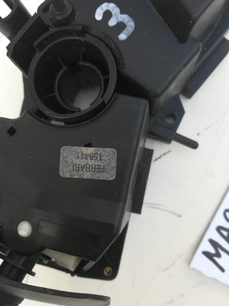 Annonce Commodo d' &egrave;clairage ferrari 355, f550, f456