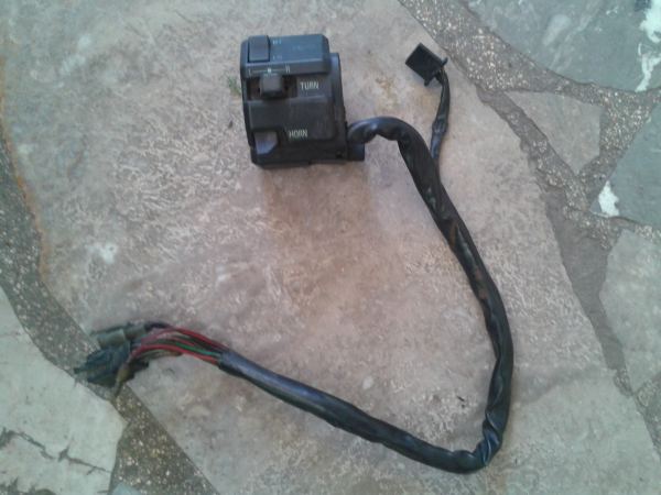 Comodo gauche kawasaki gpz 500 1991