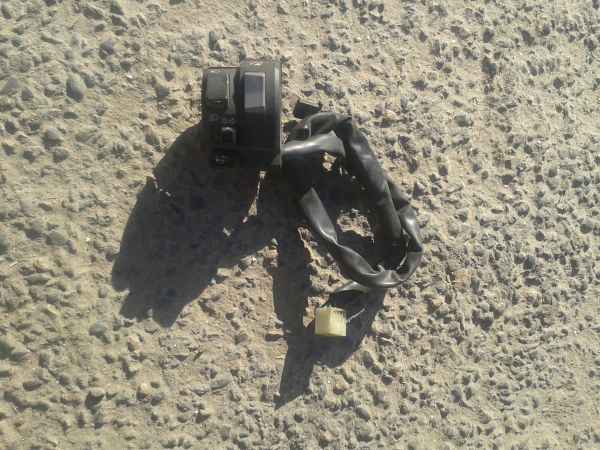 Comodo gauche triumph 900 tiger 1998