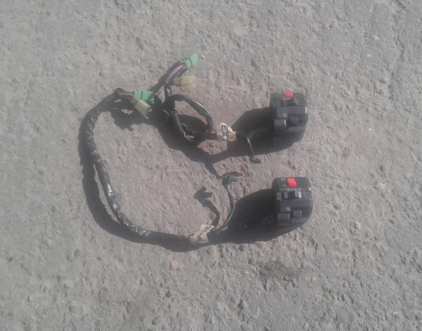 Vente Comodos droit kawasaki er5 2002