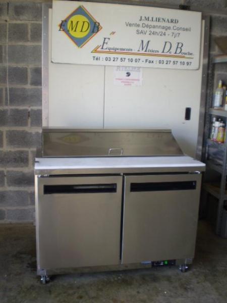 Comptoir de pr&eacute;paration 2 portes 405l polar 230 vo