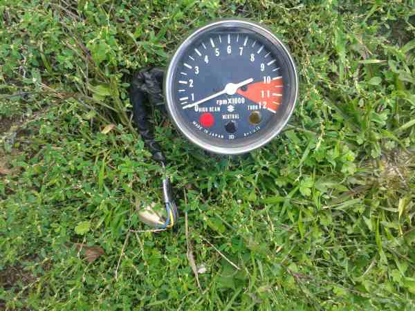 Vente Comptour suzuki 125 gt 1978