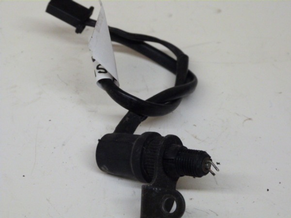 Contacteur feu stop   hyosung 125 gv aquila