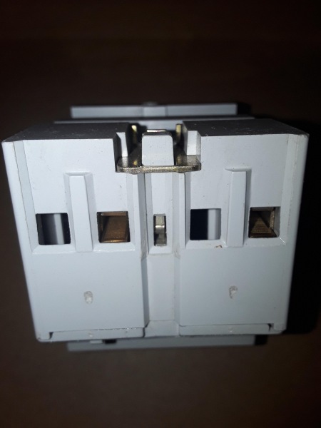 Annonce Contacteur hager e 263 02 63a