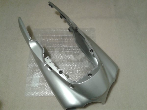 Coque arri&eacute;re kawasaki 1200 zzr 2006