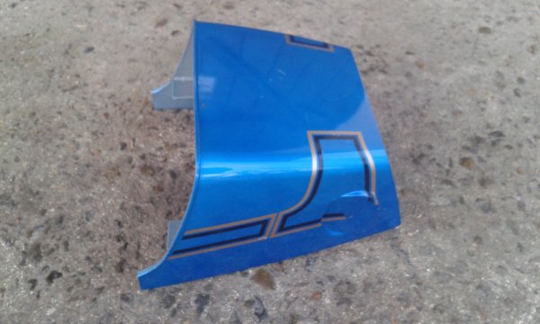 Coque arri&eacute;re neuve suzuki gs 850 g 1979 pas cher