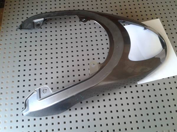 Coque arriére suzuki 1800 intruder 2021 pas cher