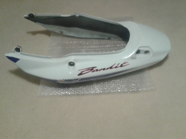 Vente Coque arriére suzuki 600 bandit 2004