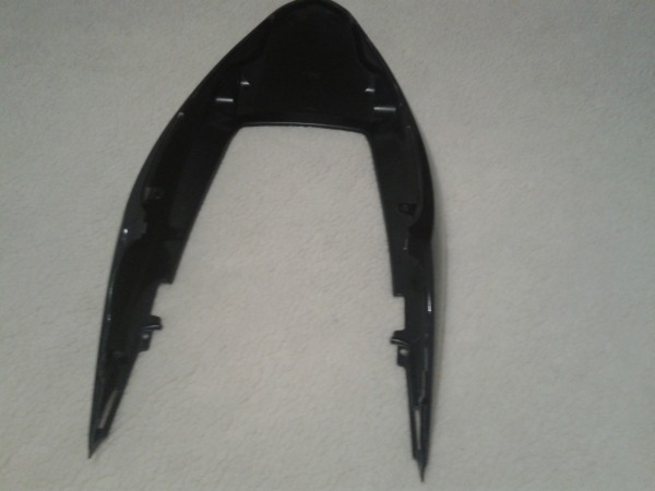 Annonce Coque arri&eacute;re suzuki 650 bandit 2012