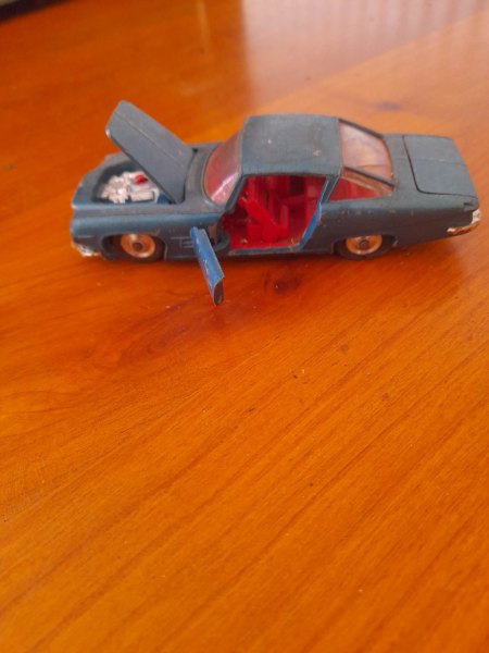 Annonce Corci toys - miniature voiture ghia l 6.4 chrysler