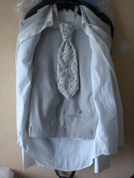 Costume gris complet pas cher