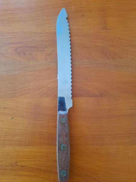 Couteau à pain  30 cm