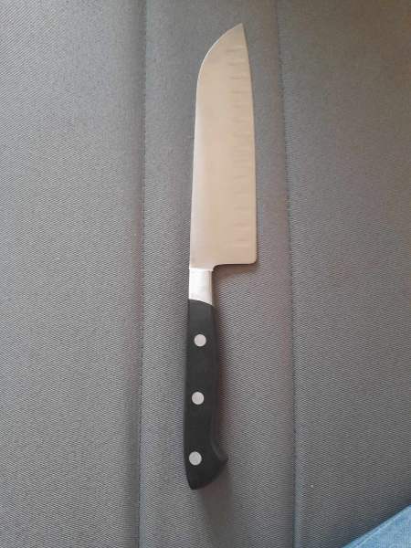 Annonce Couteau du chef - couteau de cuisine à découpe