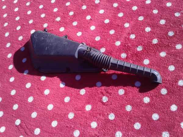 Couvercl boite air scooter kimko 50cc agility 2014 pas cher