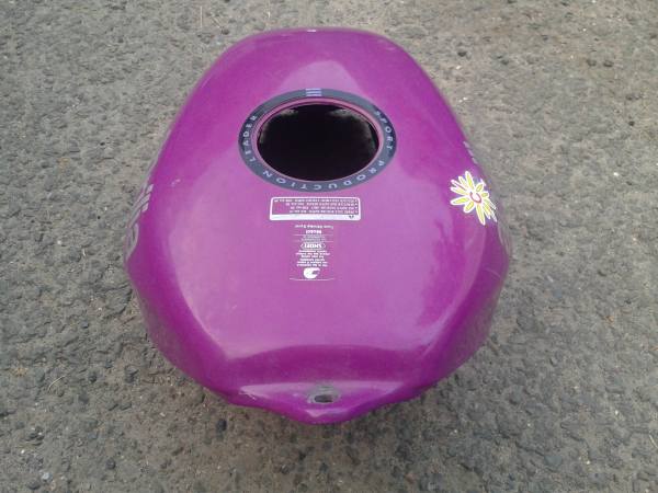 Couvre réservoir aprilia 50 rs 1998