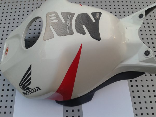 Couvre réservoir honda 1000 cbr rr 2007 pas cher