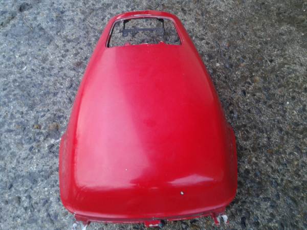 Annonce Couvre réservoir honda pc 800 pacific coast 1989