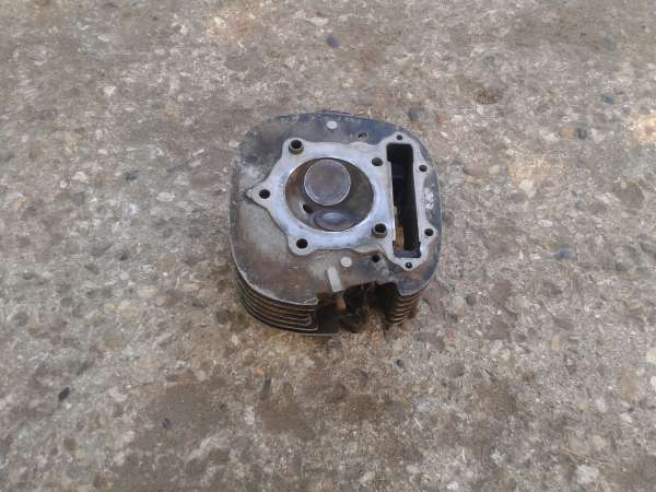 Annonce Culasse yamaha 500 xt 1980