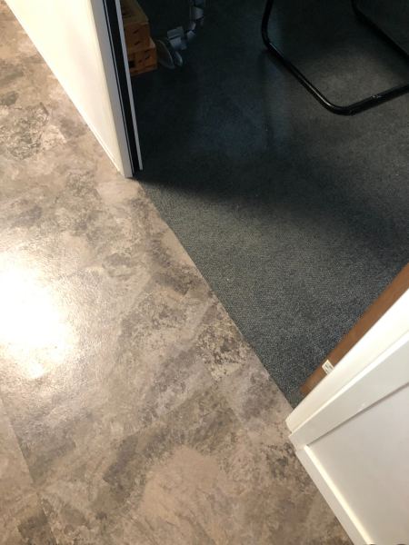 Vente Dalles de moquette