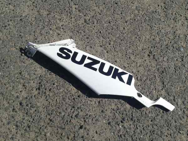 Vente Demi sabot gauche suzuki 600 gsxr k7 2007