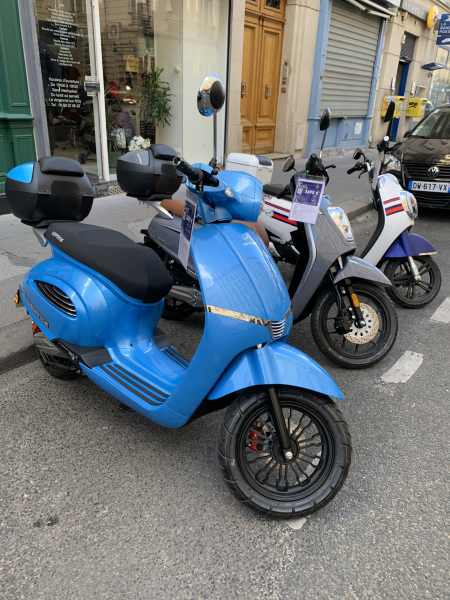 Vente Déstockage de 7 scooters électrique nipponia