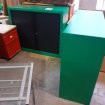 Annonce Deux armoires de bureau métal noir et vert à volet