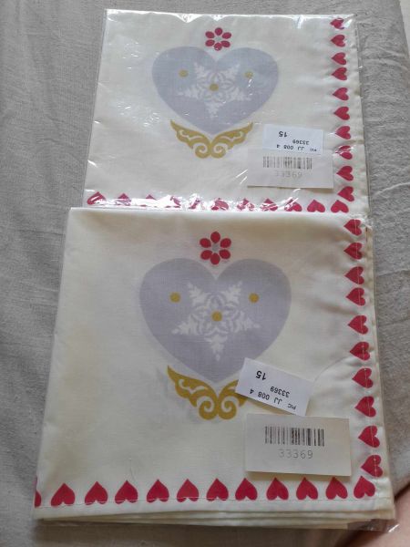 Deux paquets 2 serviettes coeur - flocon