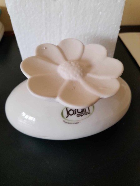 Diffuseur de parfum par capillarit&eacute; fleur