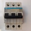 Disjoncteur 3 ph + n 47a hager