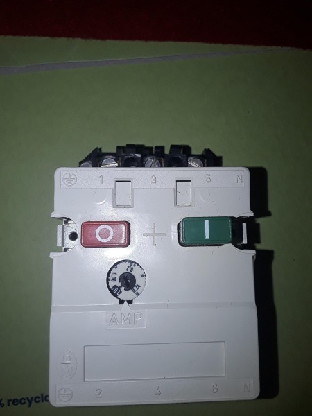 Disjoncteur protection moeller pkzm0-0,24+boitier